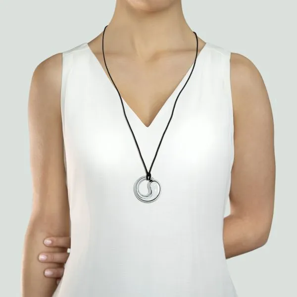 Tiffany & Co Sterling Large Eternal Circle Necklace | Purple